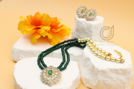 Diamond Look Pendant Beads Chain